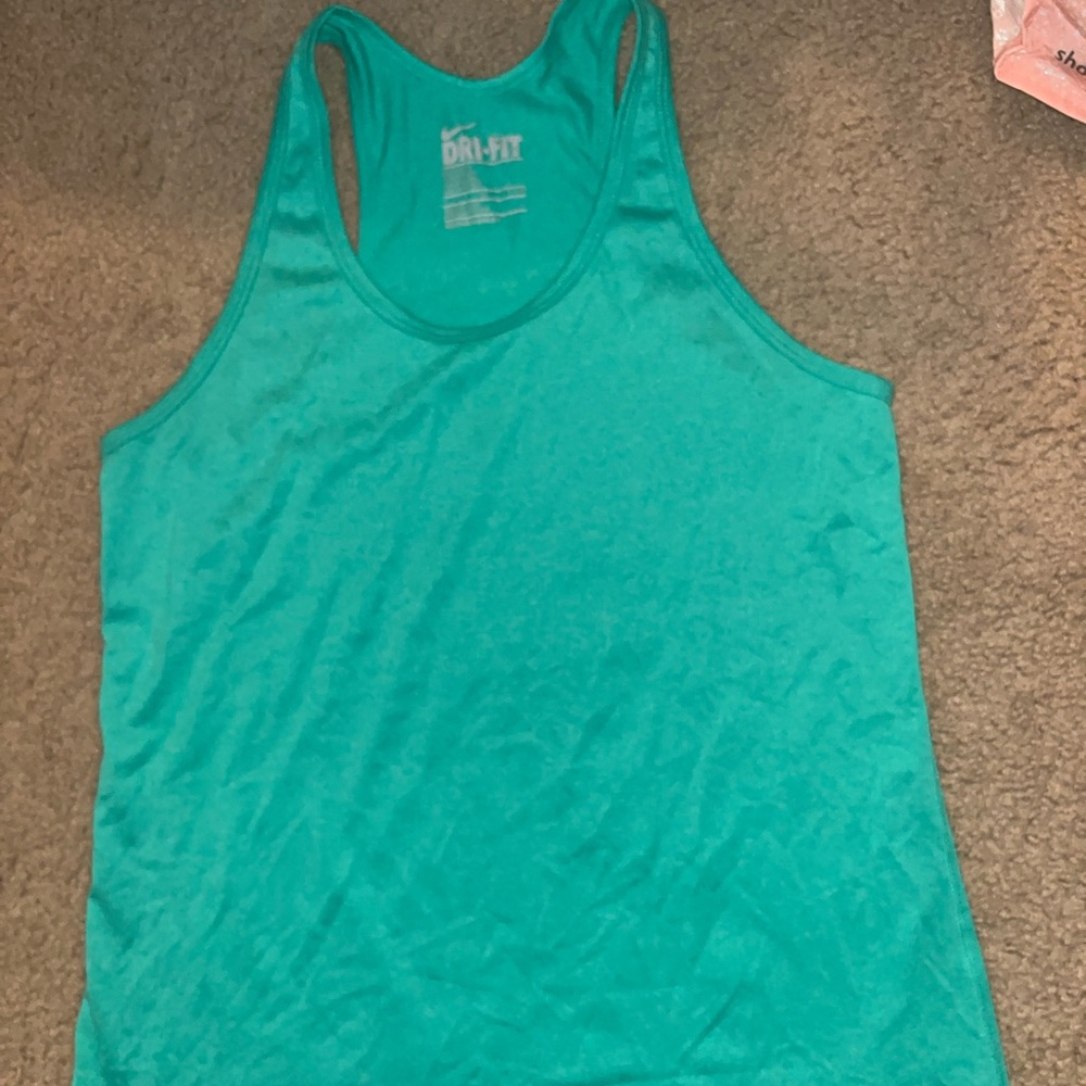 Nike racerback tanktop